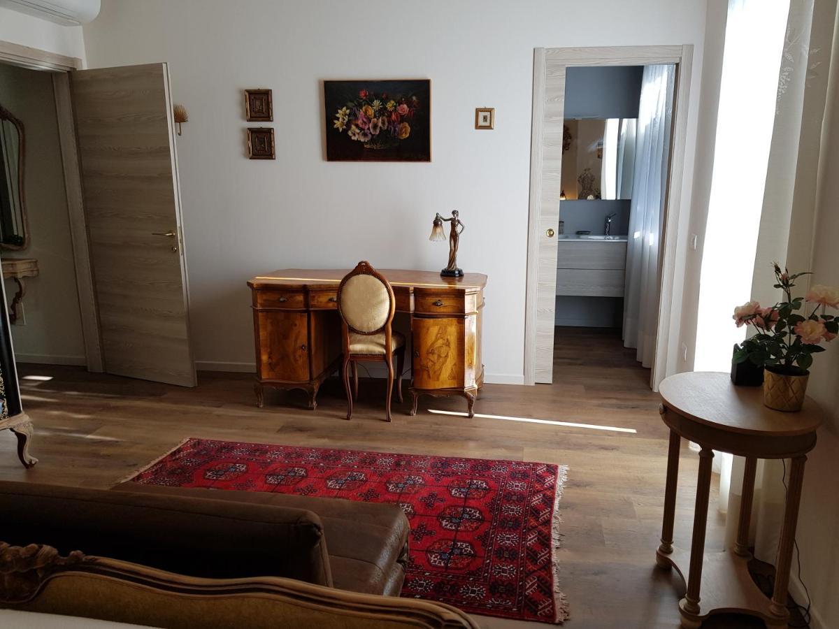 Villa Gaia Sale Marasino Buitenkant foto